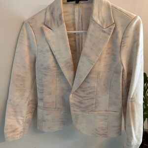 Amanda & Chelsea Cream Patterned Blazer